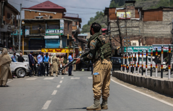 Индийские военные сообщили о ночных перестрелках на границе с Пакистаном