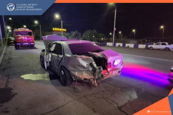 Էջմիածնում բախվել են «Nissan»-ը և «Mercedes-Benz»-ը․ կա տուժած