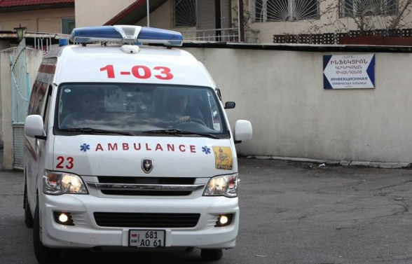 Երևանում բռնnւթյան ենթարկվելու հետևանքով բուժօգնության են տեղափոխվել շտապօգնության աշխատակիցներ, նախնական տվյալներով՝ չորս անձ. ՆԳՆ