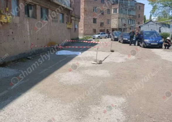 Աշոցքում 79-ամյա տղամարդն ինքնասպանություն է գործել՝ 4-րդ հարկից ցած նետվելով