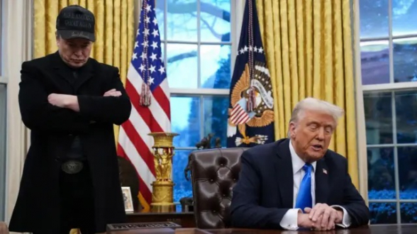 Маск выразил сожаления из-за своих публикаций в соцсетях о Трампе