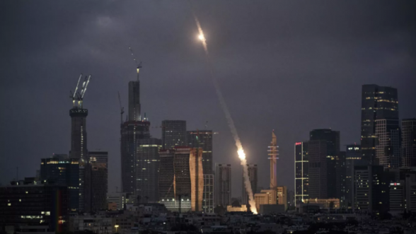Իրանը հրթիռային և անօդաչու թռչող սարքերով զանգվածային հարվածներ է հասցրել Հայֆային և Թել Ավիվին