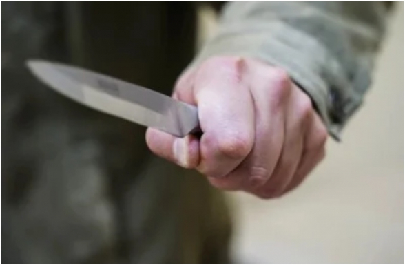 Կենցաղային հարցերի շուրջ վիճաբանությունն ավարտվել է դանակահարությամբ