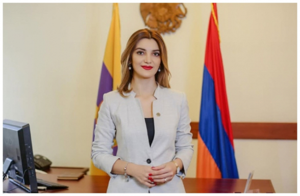Էջմիածնի նախկին քաղաքապետը հարցաքննվել է. Գասպարյանի ընտանիքի շուրջ գործընթացներ կսկսվեն. «Ժողովուրդ»