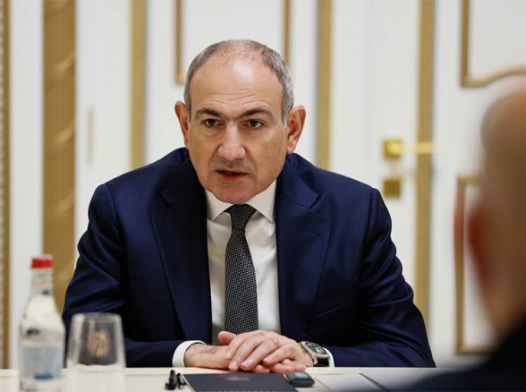 Փաշինյանը «կաշառում» է ՍԴ-ին․ «Հրապարակ»