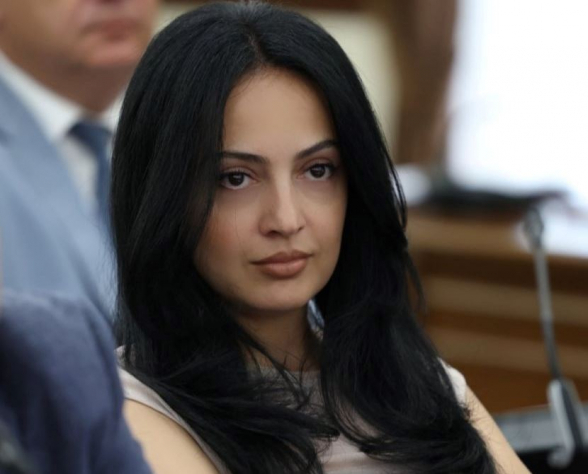 Աննա Ավետիսյան․