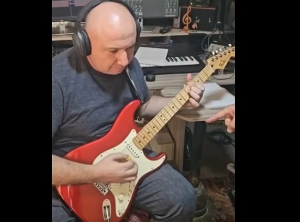 Վաղարշապատի ընտրություններին ընդառաջ «Մայր Հայաստանը» երգ է նվիրել Էջմիածնին (անոնս)