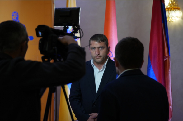 Չեմ վախենում հաղթելու դեպքում կալանավորվելուց․ Վաղարշապատի ընտրություններում «Մայր Հայաստանի» թեկնածու (տեսանյութ)