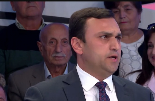 Հանրային քննարկումը ևս մեկ անգամ դիմակազերծեց ՔՊ-ի և Արամ Զավենիչի թեկնածուներին