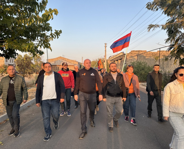 Իշխանափոխություն Վաղարշապատում, իշխանափոխություն Հայաստանում․ «Մայր Հայաստանի» քարոզարշավն Էջմիածնում (տեսանյութ, լուսանկար)