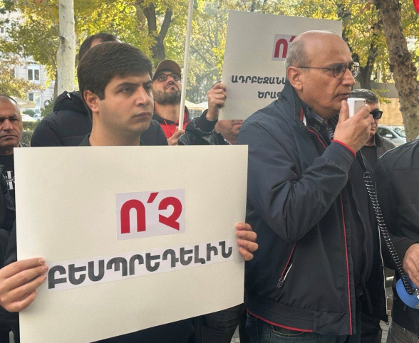 Սա բռնապետություն է․ քաղբանտարկյալների թիվը մեծանալու է․ Ստեփան Դանիելյան (տեսանյութ)