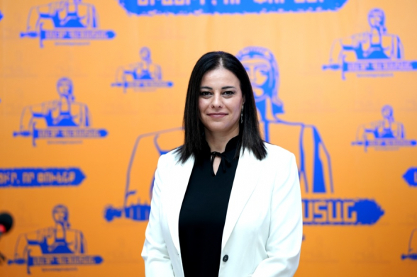 Շունը հաչում է, քարավանը՝ գնում․ Արեգնազ Մանուկյանն ուրացողների դաշինքի գործողությունների մասին (տեսանյութ)