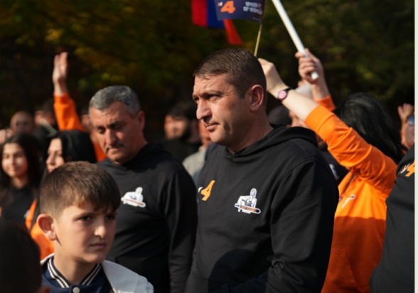 Մեր խնդիրը ՔՊ-ին իշխանազրկելն ու Վաղարշապատում իշխանությունն ստանձնելն է․ Գրիշա Հարությունյան (տեսանյութ)