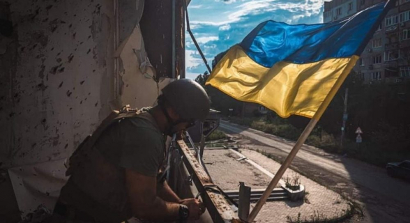 Мирный план США по Украине потребует уступок со стороны Киева – «Politico»