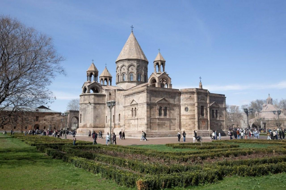 Կաթողիկոսի հրավերով կգումարվի եպիսկոպոսաց ժողով