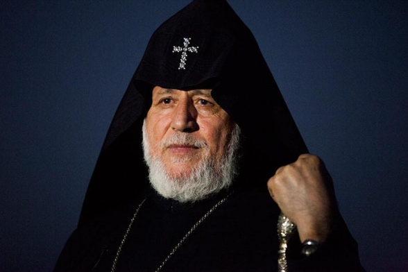 Վեհափառ Հայրապետ․