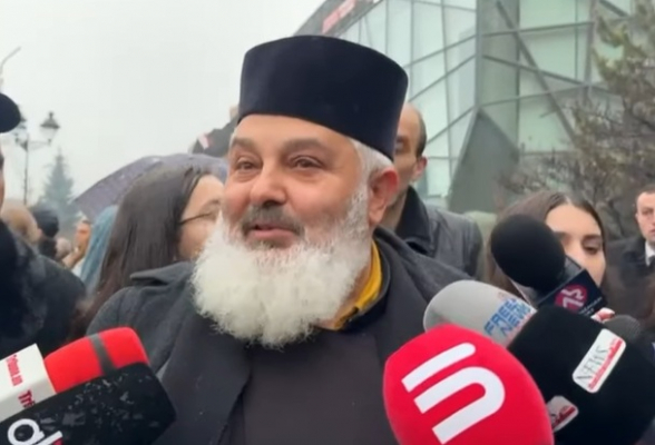 «Сегодня они провозгласили свою духовную кончину»: отец Ншан о священнослужителях, участвовавших в литургии в церкви «Семь ран» (видео)