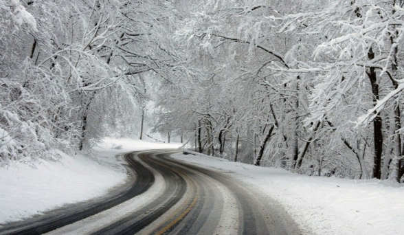 Մեղրու լեռնանցքում ձյուն է տեղում. կա փակ ավտոճանապարհ