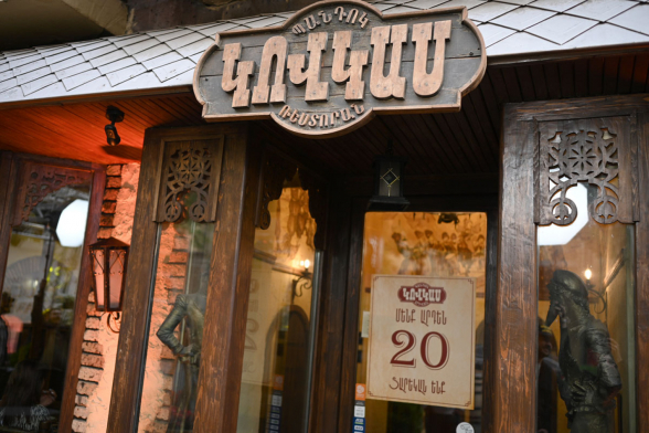 «Կովկաս» պանդոկի մոտից մարմնական վնասվածքներով հիվանդանոց են տեղափոխվել ֆուտբոլի 3 երկրպագուներ, որոնք Լեհաստանի քաղաքացիներ են