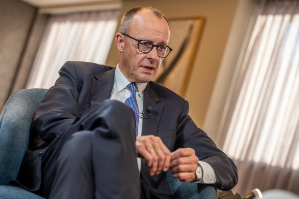 Мерц предупредил о последствиях «падения» Украины