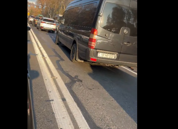 Քաղաքային իշխանությունը շարունակում է մսխել միլիոնավոր դրամներ