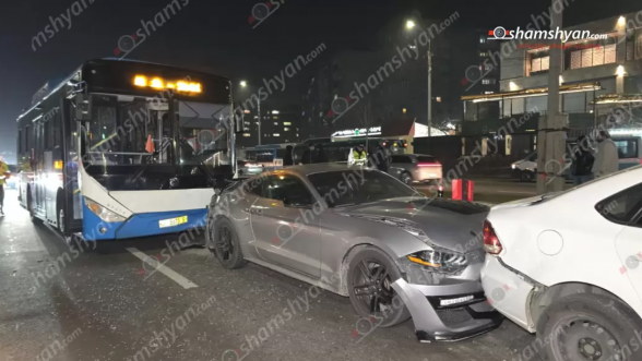 Երևանում բшխվել են թիվ 40 երթուղին սպասարկող «Zhongtong» ավտոբուսը, «Mustang»-ը, «Volkswagen»-ը և «Toyota»-ն․ կա վիրшվոր