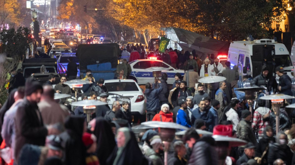 Протестующие в Иране полностью взяли под контроль город Абданан