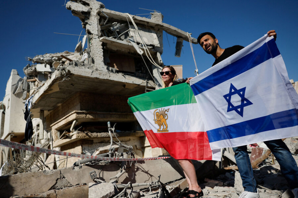 Израиль попросил США повременить с ударами по Ирану – СМИ