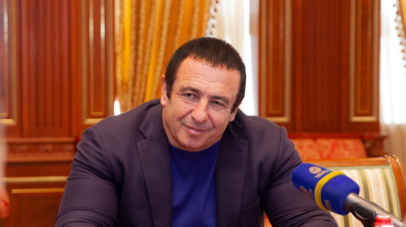 В каком формате Царукян примет участие в выборах?