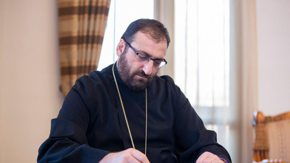 Քննչական կոմիտեի փորձագետը չի հաստատել, որ տեսանյութում Արշակ սրբազանն է. փաստաբան (տեսանյութ)