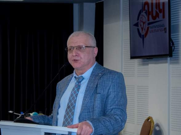 Վախեցած իշխանության ջղաձգումները