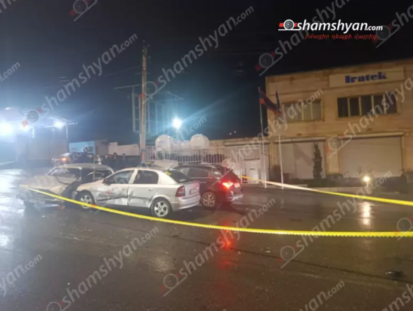 Դավիթ Բեկի փողոցում բախվել է 4 մեքենա․ կան տուժածներ