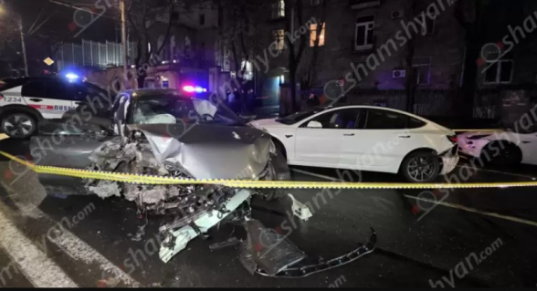 Խոշոր ու շղթայական ավտովթար՝ Երևանում. բախվել են 4 մեքենաներ. կան վիրավորներ