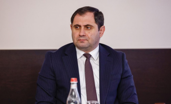 Բոլորը լծվել են քվե բերելու գործին․ ՊՆ-ում ծառայող արցախցիներին դրդում են ընտրել ՔՊ-ին «Հրապարակ»