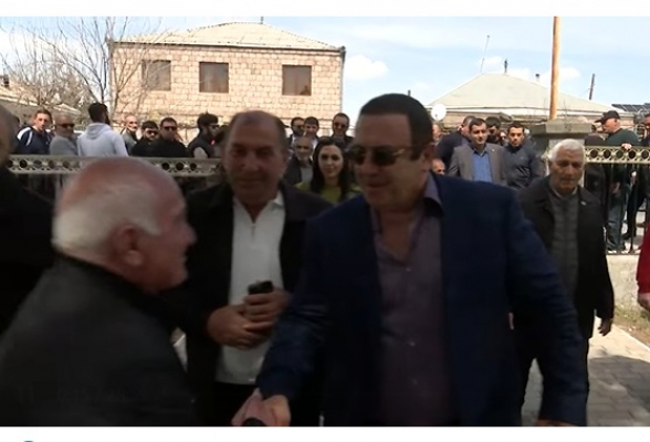 Гагик Царукян посетил сёла Нор Харберд, Аревабуйр, Норамaрг и Ранчпар (видео)