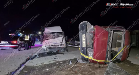 Արարատի մարզում բшխվել են «Mercedes»-ը, «Volkswagen»-ը, «Ford»-ը, «Գազել»-ն ու «ՎԱԶ 2107»-ը․ «Գազել»-ը կողաշրջվել է․ կան վիրшվորներ