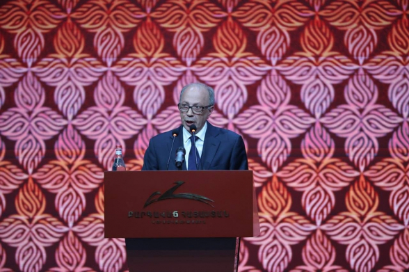 «Առաջարկ Հայաստանին» ծրագրի շնորհանդեսին Արտակարգ և լիազոր դեսպան Արա Այվազյանի ելույթի հիմնական թեզերը