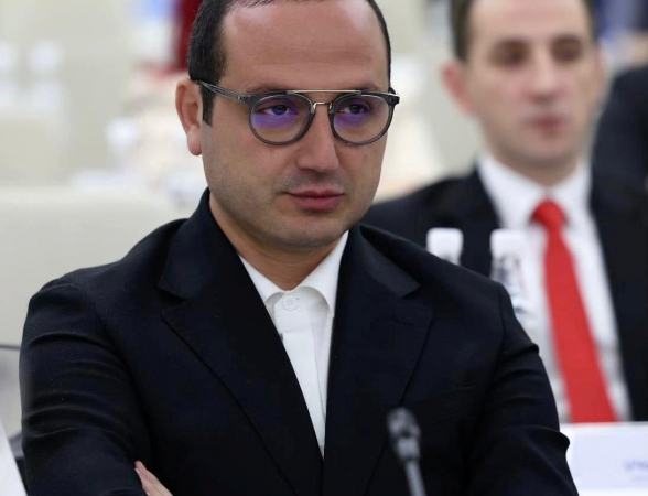 Գողն ամենաբարձրն է գոռում՝ բռնե՛ք գողին