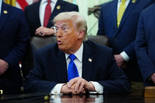 Трамп обвинил европейских союзников по НАТО в «полном бардаке» на Украине