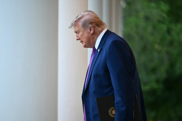 Трамп все больше склоняется к возобновлению ударов по Ирану – CNN