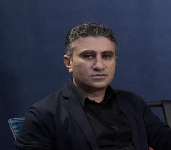 Փաշինյանը մտել է նեոբոլշևիկի կերպարի մեջ (տեսանյութ)